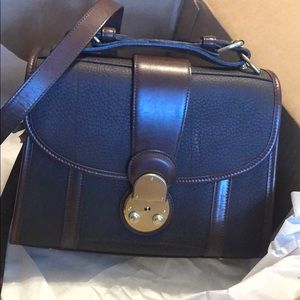 Dooney & bourke